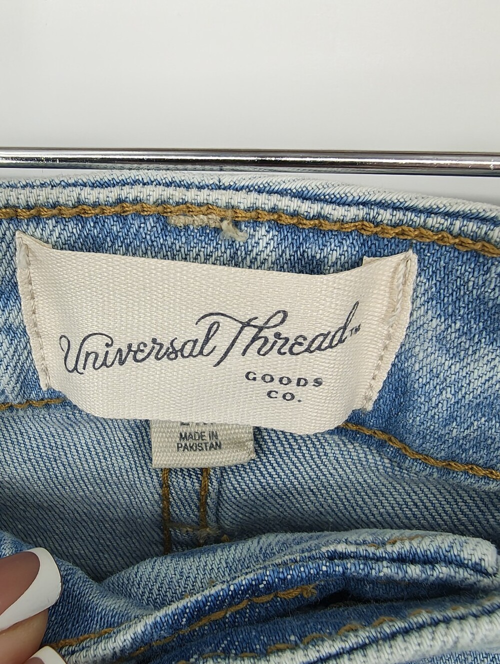 High Rise Slim Straight Jeans Size 24W - Picture 3 of 6